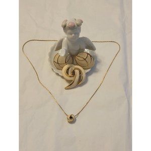 Beautiful Vintage Gold And Cream Monet Jewelry Set